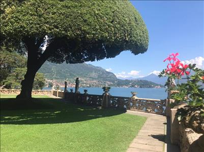 2 Topchalets aan het meer van Lugano 