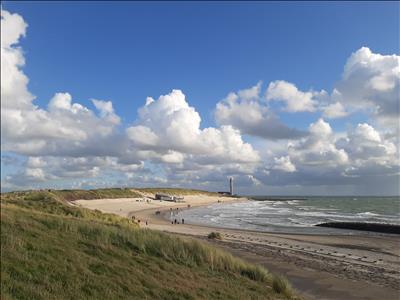 Te huur mooie stacaravan op superleuk vakantiepark in Westkapelle