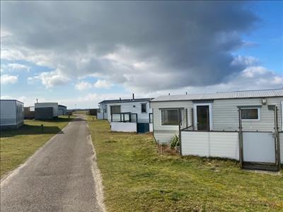 4 persoon stacaravan op camping roosdunen Balllum Ameland