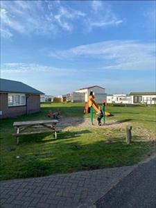 4 persoon stacaravan op camping roosdunen Balllum Ameland